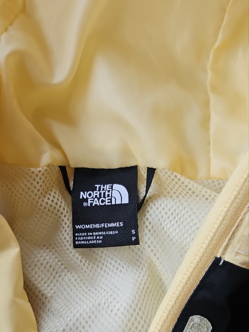 The North Face Yellow and Black Hooded Shell Jacket - Picture 2 of 11